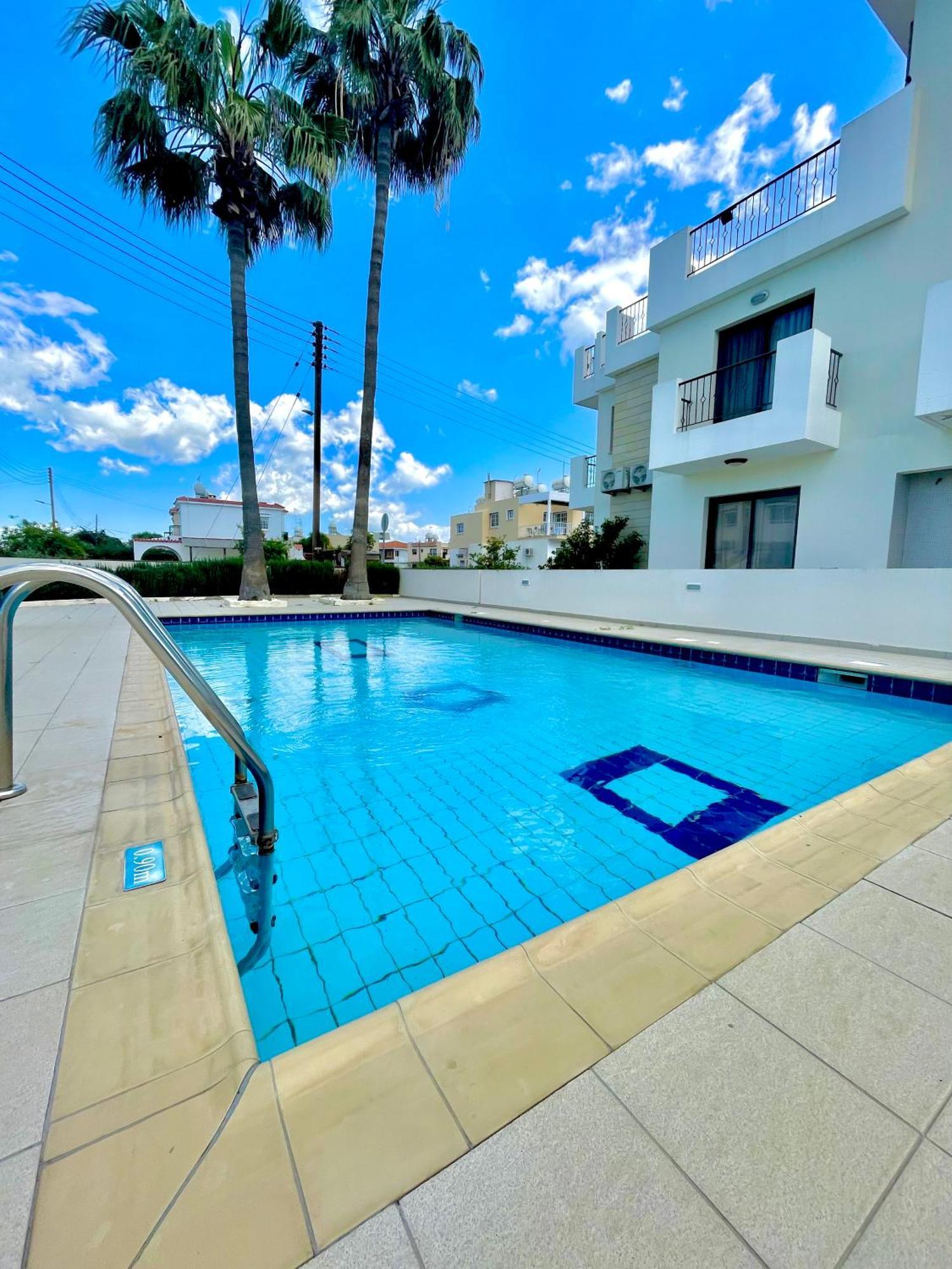Daniandry Apartment Larnaca Buitenkant foto